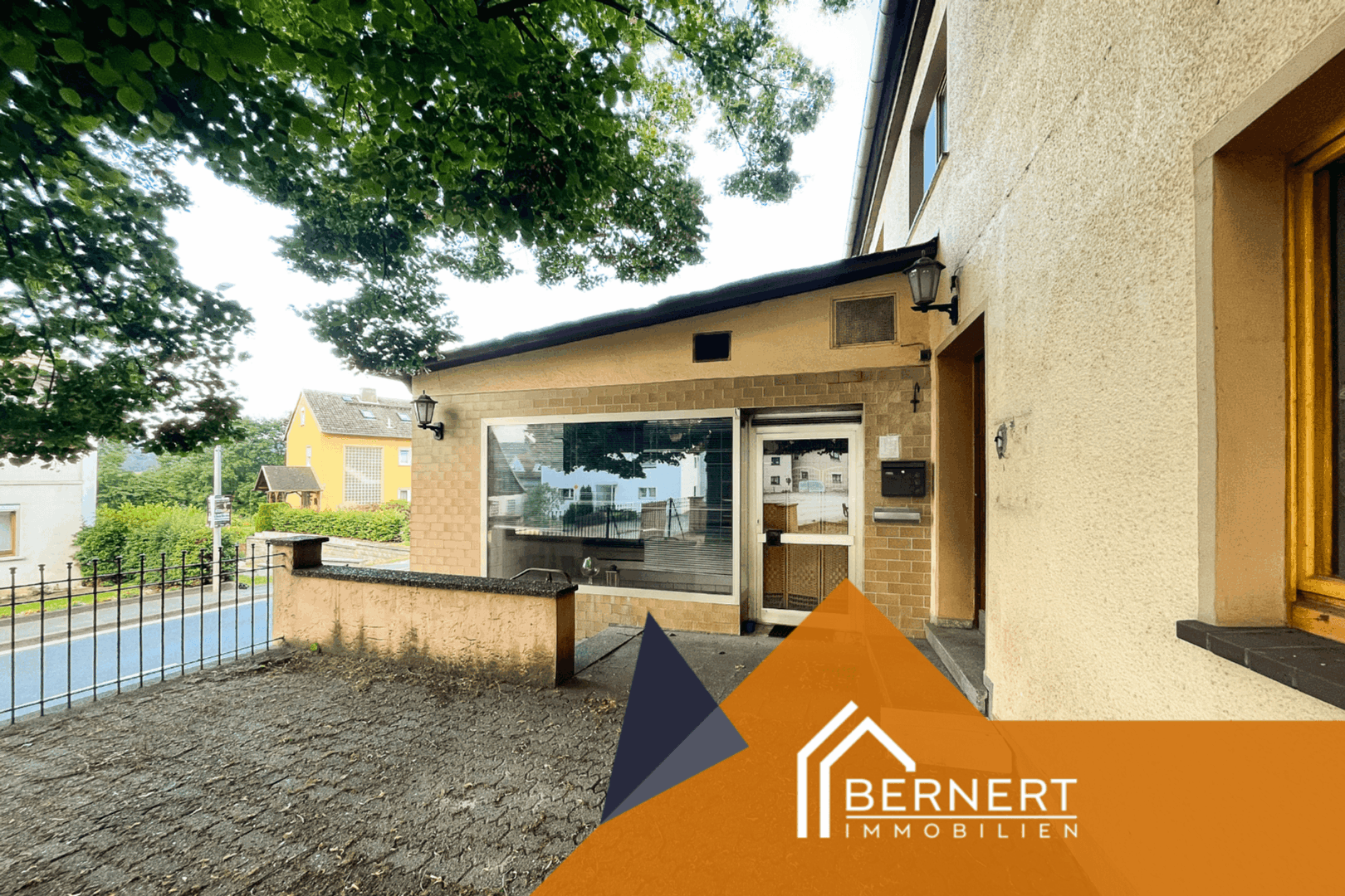 Außenansicht / Terrasse.