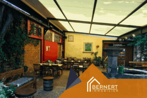 Biergarten überdacht.