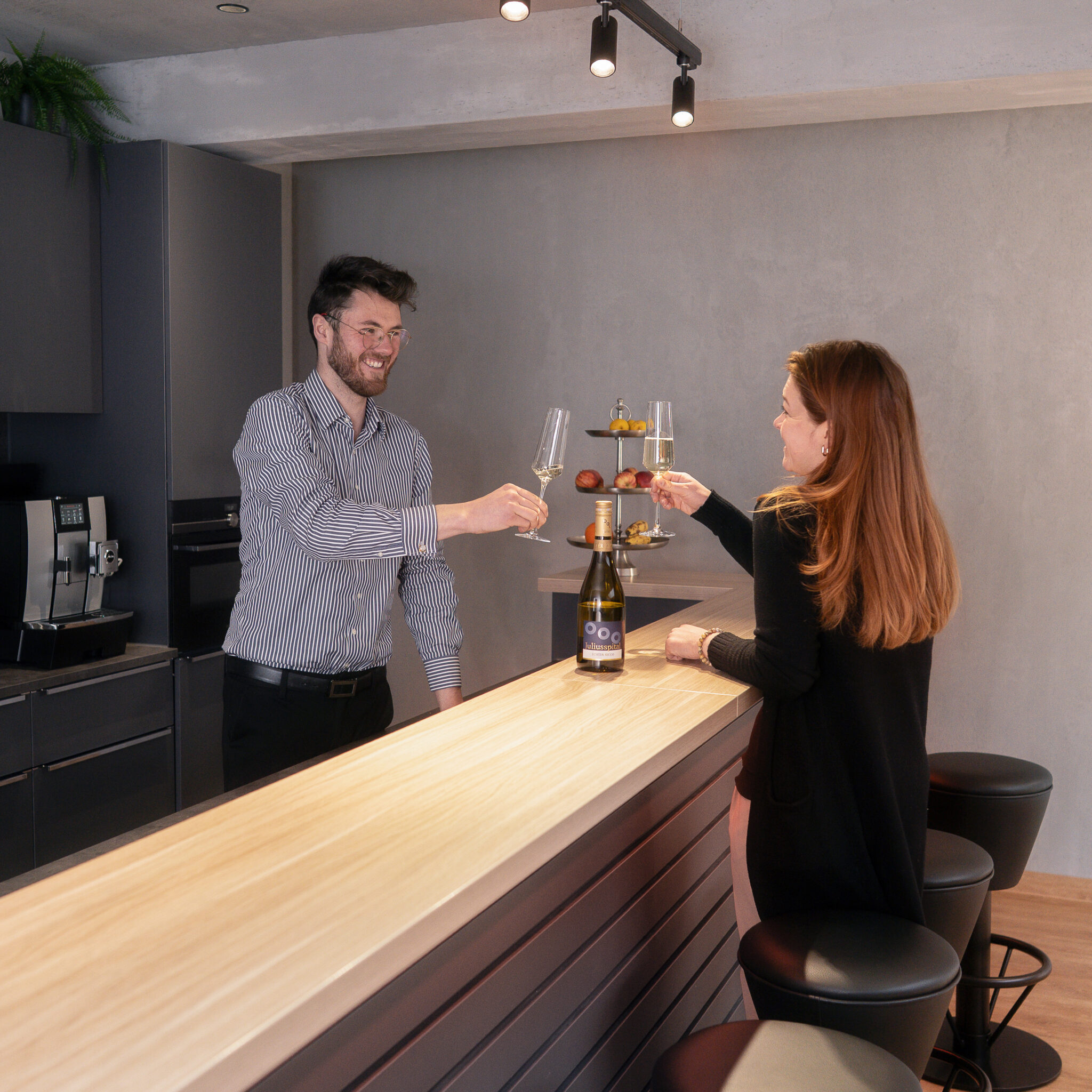 Erfolgreicher Verkauf Ihrer Immobilie durch unseren Verkäufer Service