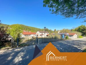 Straßenansicht Ausstellungsfläche