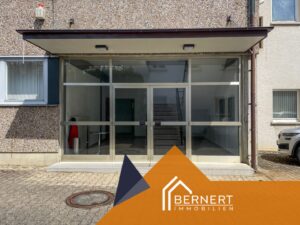 Aussenansicht Eingang Prod. Innenhof