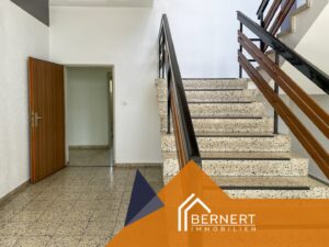 Treppenhaus Eingang  Prod. Innenhof