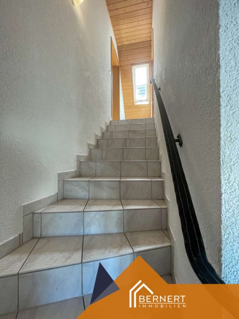 Treppe ins DG